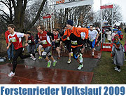 trotz Sauwetters: 23. Forstenrieder Volkslauf 2009 am Sonntag. Bei uns gibs Fotos (Foto: Ingrid Grossmann)